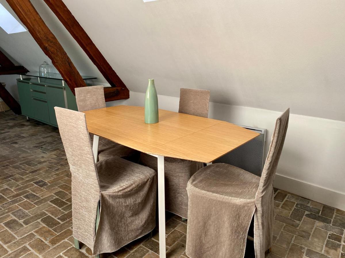 Particulier De Champrond