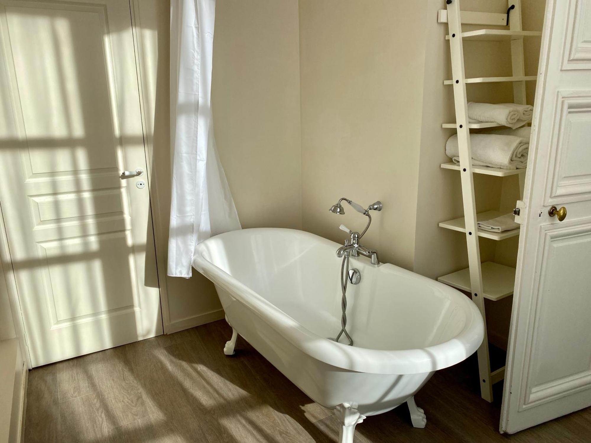 Particulier De Champrond Aparthotel