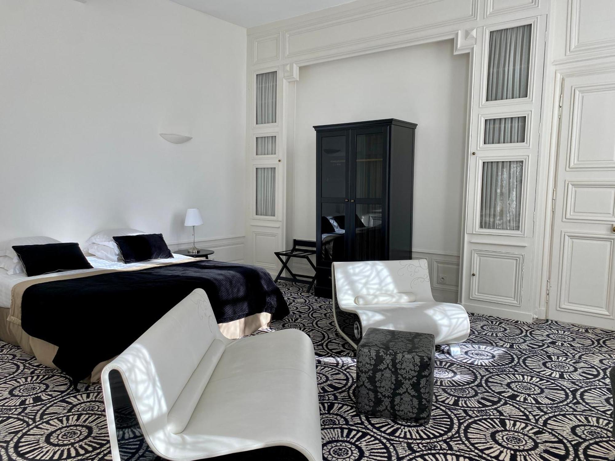 Aparthotel Particulier De Champrond