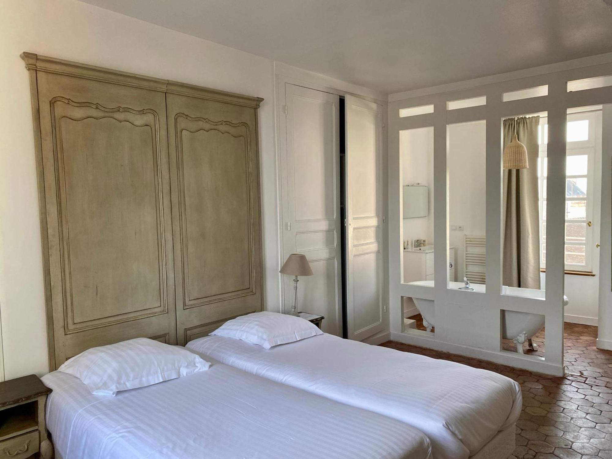 Particulier De Champrond Aparthotel 2*